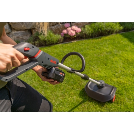 AL-KO AR1835 18V COMFORT Akumulatorowy areator (zestaw 1x2,5Ah/3,0A) / 113940