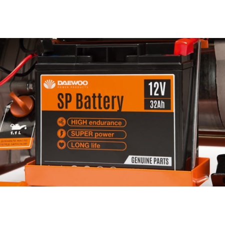 GDA7500DPE-3 DAEWOO Agregat prądotwórczy 400/230V 6,5kW AVR silnik na PB 420cm³