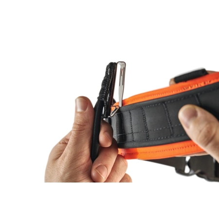 STIHL Klips mocujący / do mocowania różnych elementów (np. apteczki) / 00007408800
