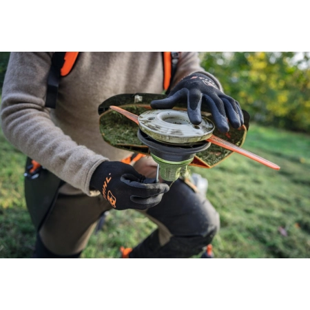 STIHL FSA200 Zestaw akumulatorowa kosa żyłkowa 2xAP500S+AL301 / 26cm / 36V / FA032000057