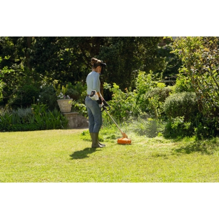STIHL FSA60R Akumulatorowa podkaszarka żyłkowa / 35cm / 36V