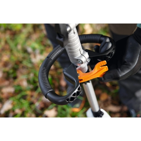 STIHL KMA120R Akumulatorowa jednostka napędowa - kombi motor / 36V / FA080116820
