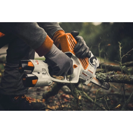 STIHL GTA40 Akumulatorowa pilarka łańcuchowa / 15cm / 10,8V