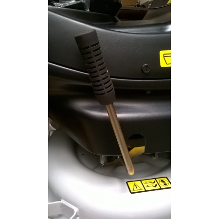 OM106/24KH Traktorek kosiarka samojezdna OLEO-MAC OM 106 / 24 KH