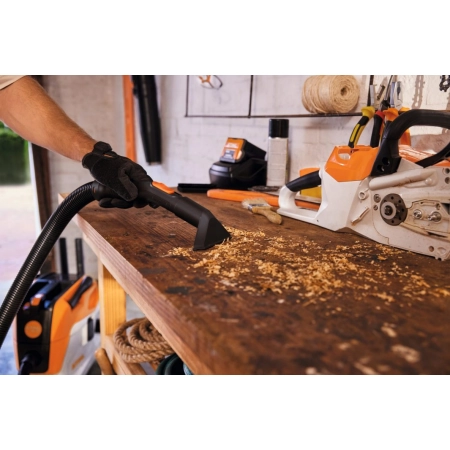 STIHL SEA60 Akumulatorowy odkurzacz / 180mbar / 36V / SA040117301