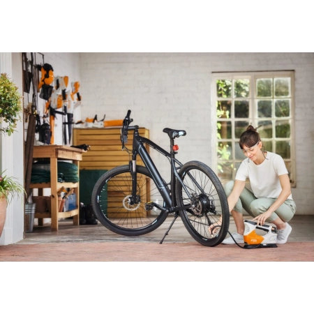 STIHL KOA20 Akumulatorowy kompresor / 10,3bar / 10,8V