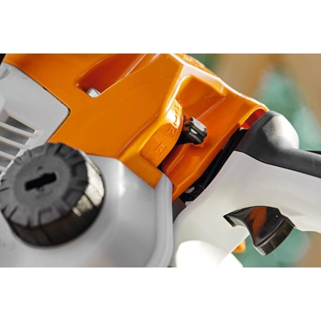 STIHL MS172C-BE Spalinowa pilarka łańcuchowa / 35cm / 31,8cm³
